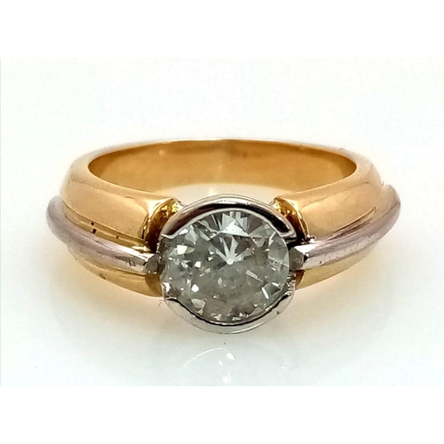 756 - A DESIGNER 1.75ct DIAMOND SOLITAIRE RING IN WHITE AND YELLOW GOLD .  8.2gms    size L