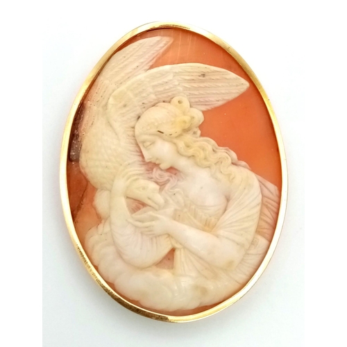 1615 - An Antique 18K Gold Cameo Pendant or Brooch of the Goddess Hebe. 5cm. 20g total weight.