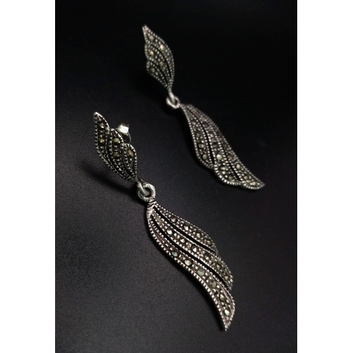 393 - A Pair of Silver Marcasite Earrings. Total Weight 6.31g.      9829