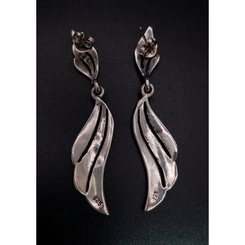393 - A Pair of Silver Marcasite Earrings. Total Weight 6.31g.      9829