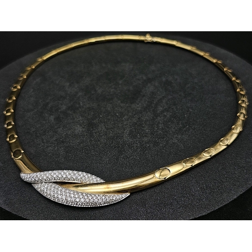 47 - A STUNNING 18K GOLD AND DIAMOND NECKLACE AND RING SET MADE BY THE DESIGNER 