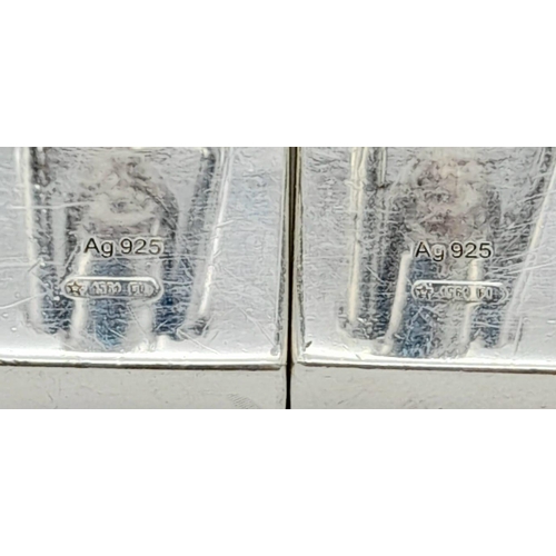 619 - A PAIR OF AUTHENTIC 