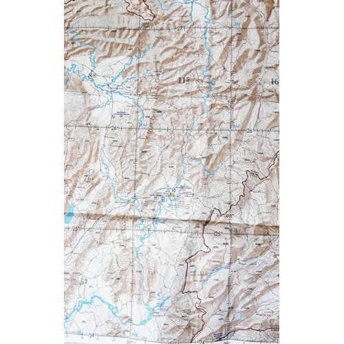 921 - A Vintage (1960s) Original Silk Map of China for an Airborne Soldier. Printed both sides - 79 x 103c... 