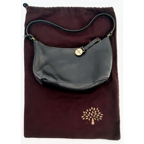 760 - A Small Mulberry Brown Leather Handbag and Dust-Cover. 24cm x 13cm. Ref: 13109