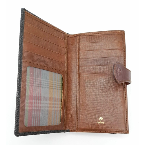 939 - A Mulberry Blue and Brown Leather Purse/Wallet. 17cm x 9cm. Ref: 13005