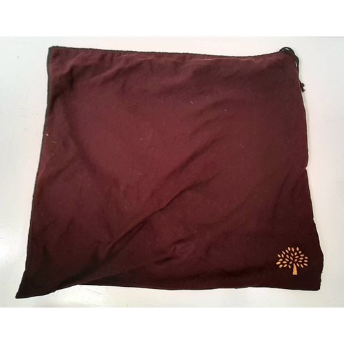 648 - A Mulberry Brown Leather Tote Bag with Dust-Cover. Gold-tone belt buckle decoration. Spacious interi... 