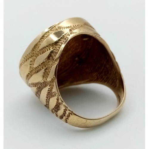 2 - A 22K Gold 1891 Queen Victoria Full Sovereign Ring. This antique coin is set in a heavy 9k yellow go... 