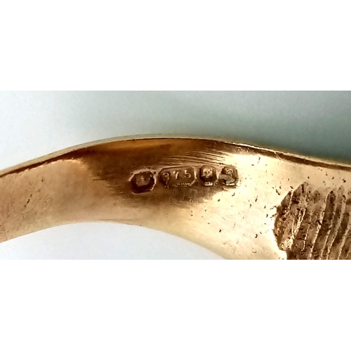 2 - A 22K Gold 1891 Queen Victoria Full Sovereign Ring. This antique coin is set in a heavy 9k yellow go... 