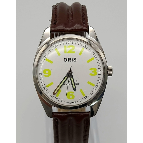 A Vintage Oris 17 Jewels Gents Watch. Brown leather strap