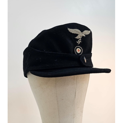 17 - 3rd Reich 1st Fallschirm-Panzer (Hermann Göring) Enlisted Mans/ Nco’s M43 Cap. The insignia passes t... 