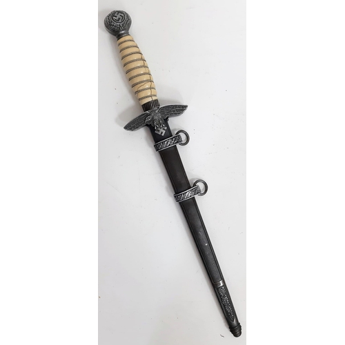 38 - 3 rd Reich 2 nd Pattern Luftwaffe Officers Dagger. Produced by wMw Waffen circa 1937. There is a cra... 