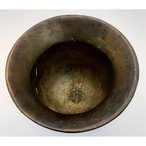 226 - A Fascinating 18th Century Chinese Mortar - Expressive Face decoration. 13cm diameter at top. 9cm ta... 