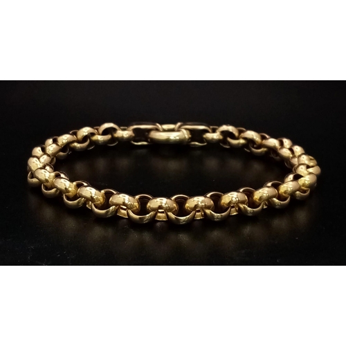 9 - A Vintage 9K Yellow Gold Oval Link Bracelet. 18cm. 10.11g