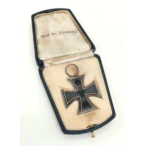 76 - WW1 Imperial German Iron Cross 2nd Class in presentation box. The medal is of 3-part construction wi... 