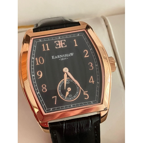 119 - Gentlemans THOMAS EARNSHAW QUARTZ WRISTWATCH model WB135463. Finished in rose gold tone with matchin... 