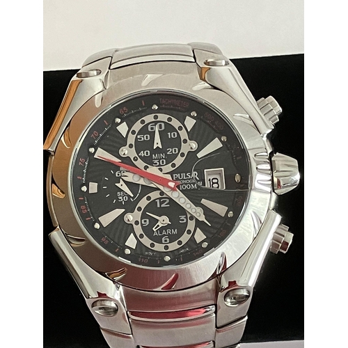 35 - Gentlemans PULSAR CHRONOGRAPH TACHYMETER YM62-X159. Multi dial/multi function model. Quartz movement... 