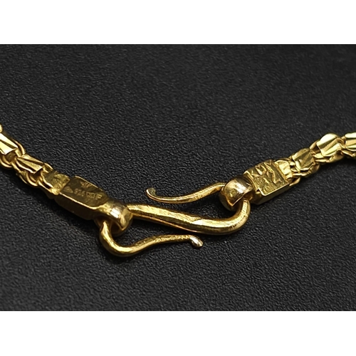 12 - A LOVELY 22CT GOLD NECKLACE, WEIGHT 16.7G AND 46CM LONG APPROX