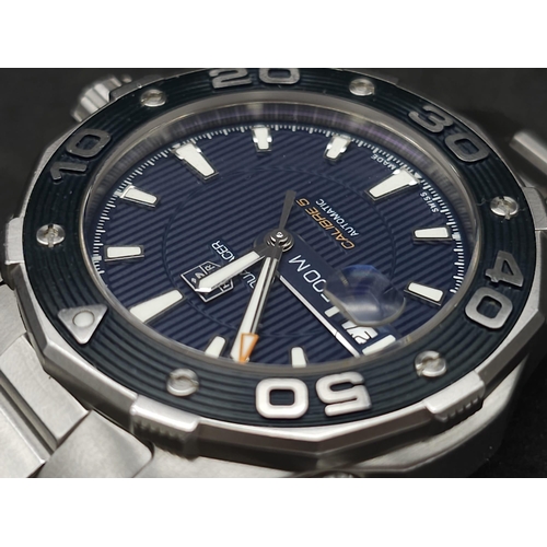 45 - A Tag Heuer Aquaracer - Calibre 5 Automatic Gents Watch. Stainless steel strap and case - 44mm. Blue... 