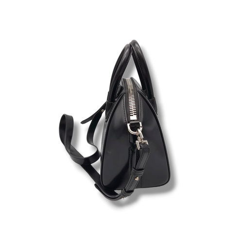 171 - A Luxury Givenchy Mini Antigona Black Leather Hand/Shoulder Bag. Rich black leather with silver tone... 