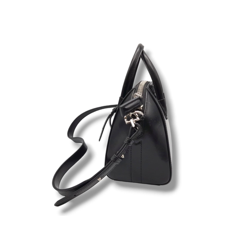 171 - A Luxury Givenchy Mini Antigona Black Leather Hand/Shoulder Bag. Rich black leather with silver tone... 