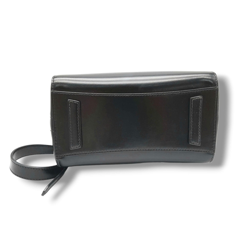 171 - A Luxury Givenchy Mini Antigona Black Leather Hand/Shoulder Bag. Rich black leather with silver tone... 