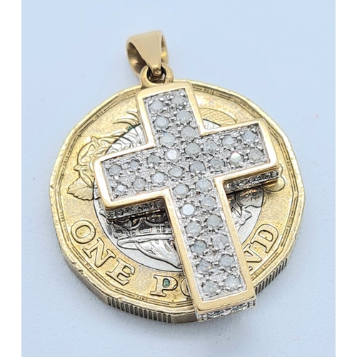 204 - 0.34ct diamond set cross pendant, set in 9k yellow gold, weight 2.6g and cross 22x16mm approx.
ref 1... 