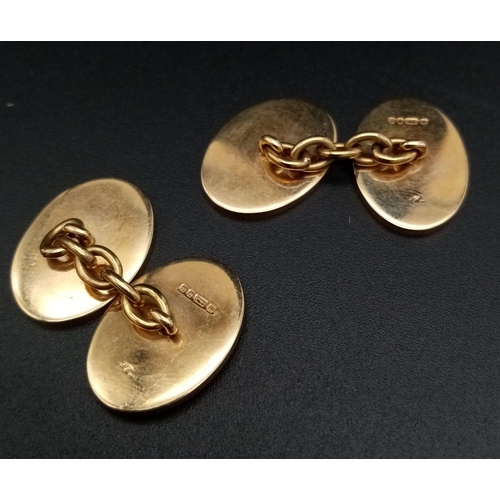 83 - A Pair of Classic 9K Yellow Gold Oval Cufflinks. 15.42g total weight.