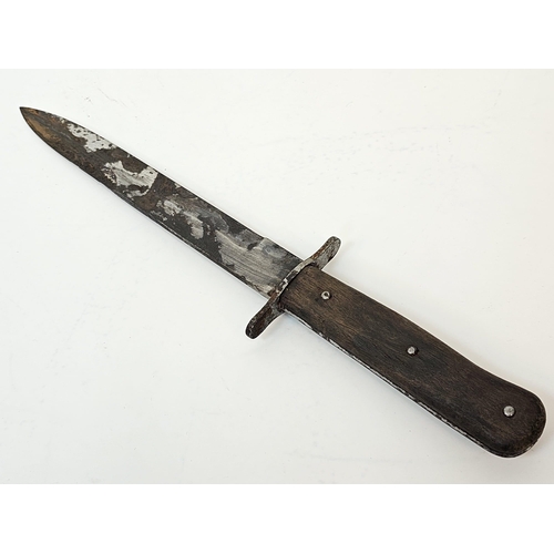 173 - WW2 German Luftwaffe Pilots Boot Dagger with acceptance stamp. Maker Hörster.