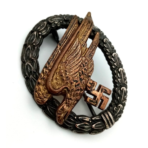 102 - WW2 German Fallschirmjäger (Paratrooper) Qualification Badge. Maker: Assmann.