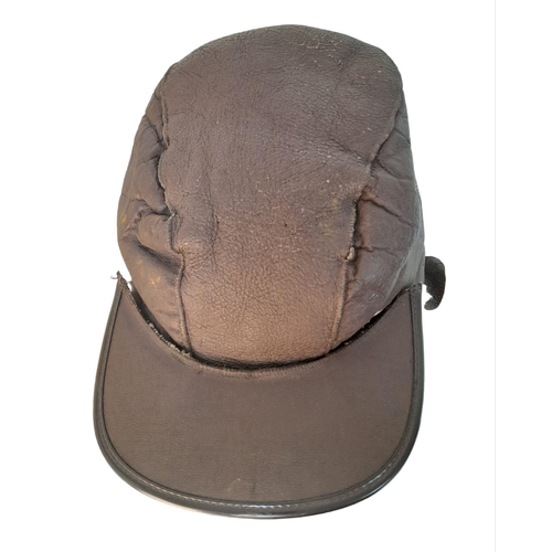 370 - WW2 U.S.A.A.F Leather B2 Bomber Crew Hat.