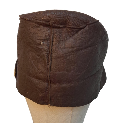 370 - WW2 U.S.A.A.F Leather B2 Bomber Crew Hat.