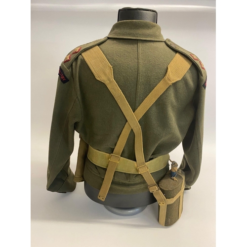 100 - WW2 1941 dated British royal artillery officers tunic with webbing set including holster, water bott... 