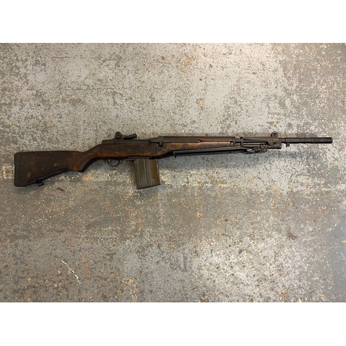 528 - Deactivated beretta bm-59 7.62 calibre rifle, latest eu spec, with moving cocking handle under sprin... 