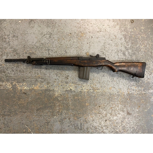 528 - Deactivated beretta bm-59 7.62 calibre rifle, latest eu spec, with moving cocking handle under sprin... 