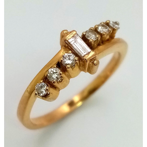 278 - A 18K YELLOW GOLD DIAMOND FANCY RING 0.20CT 2.9G SIZE L