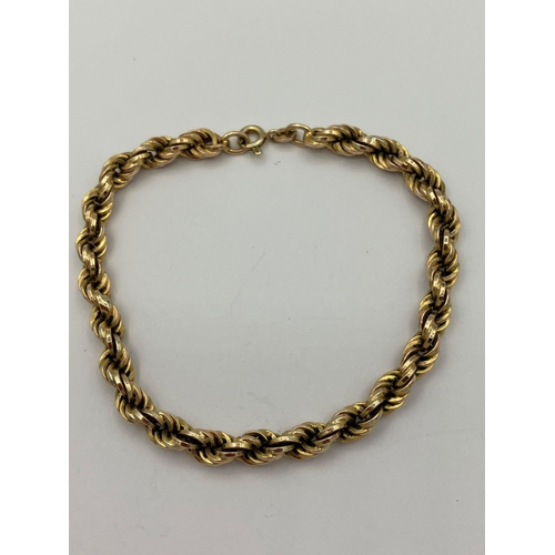 132 - 9 carat yellow GOLD ROPE BRACELET. Full UK hallmark 7.9 grams. 19 cm.