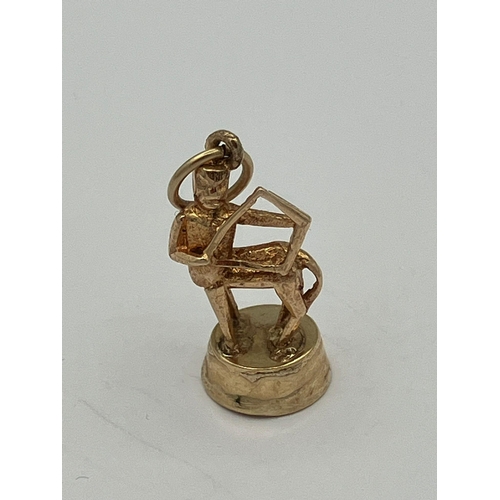 294 - 9 carat GOLD ARCHER (SAGITTARIUS) CHARM/PENDANT. Full Hallmark on base. 2.38 grams. 2.5 cm drop.