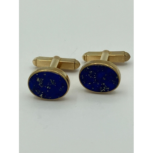 77 - Vintage pair of Gentlemans 9 carat GOLD CUFFLINKS set with Lazulis Lazuli. Beautiful condition. Full... 