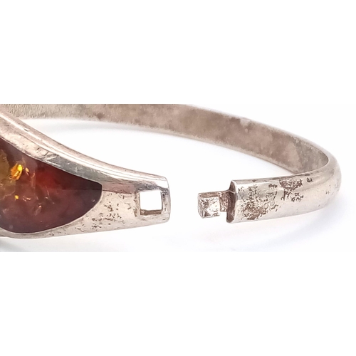 483 - STERLING SILVER AMBER SET BANGLE 27.3G