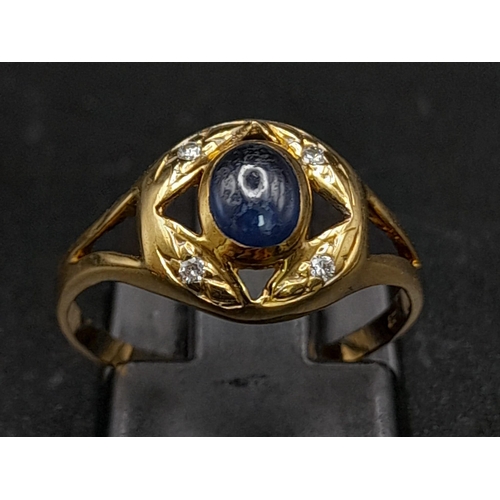 243 - 18K YELLOW GOLD DIAMOND & CABOCHON SAPPHIRE RING. TOTAL WEIGHT 2G.  SIZE L