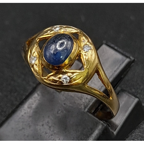 243 - 18K YELLOW GOLD DIAMOND & CABOCHON SAPPHIRE RING. TOTAL WEIGHT 2G.  SIZE L