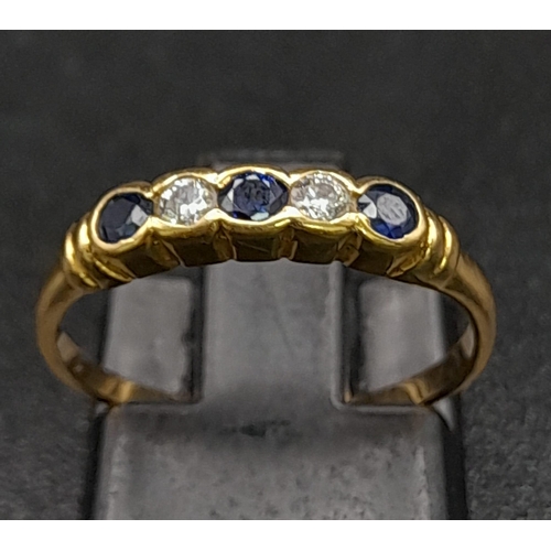 327 - 18K YELLOW GOLD DIAMOND & SAPPHIRE RING. TOTAL WEIGHT 1.7G.  SIZE L