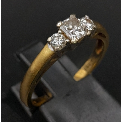 81 - 18K YELLOW GOLD, DIAMOND 3 STONE, RING. 0.50CT TOTL DIAMONDS.  0.35T MAIN CENTRE STONE. TOTAL WEIGHT... 