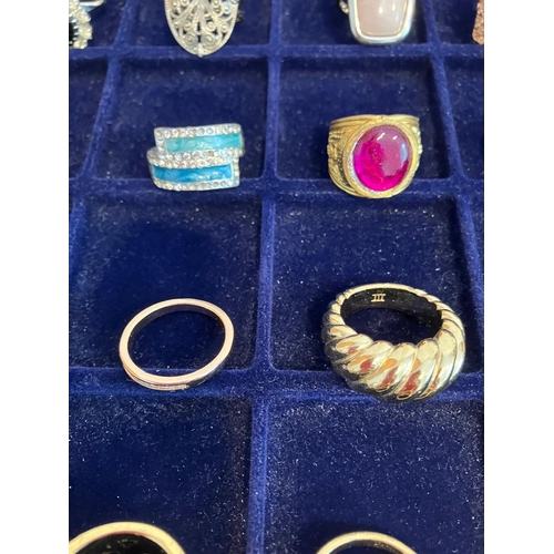 329 - Large selection of DRESS RINGS to  include Jewelled, Silver Tone and Gold Tone together with an asso... 