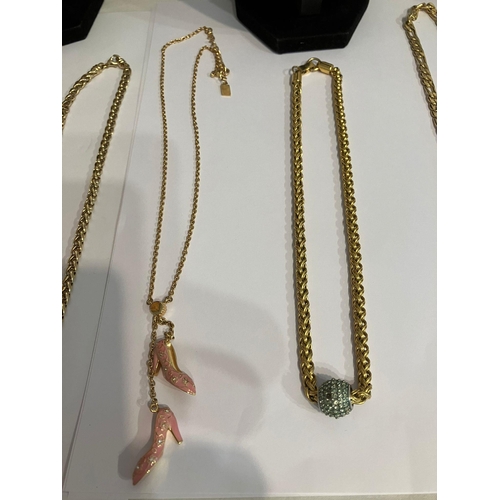 291 - Magnificent selection of Top Quality GOLD TONE NECKLACES and CHAINS. Please see pictures.