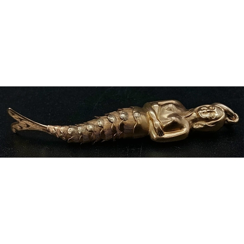 95 - 18K YELLOW GOLD ARTICULATED MERMAID PENDANT 3.3G