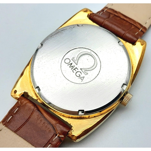 170 - A Classic Omega Geneve Automatic Gents Watch. Brown leather strap. Two tone case - 36mm. Gold tone d... 