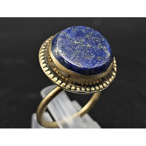 1637 - A Vintage Lapis Lazuli Ring. Size N.