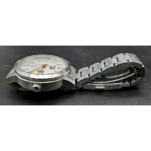 1640 - A Seiko Automatic 21 Jewels Skeleton Back, Stainless Steel, Water Resistant Bracelet Watch. a/f