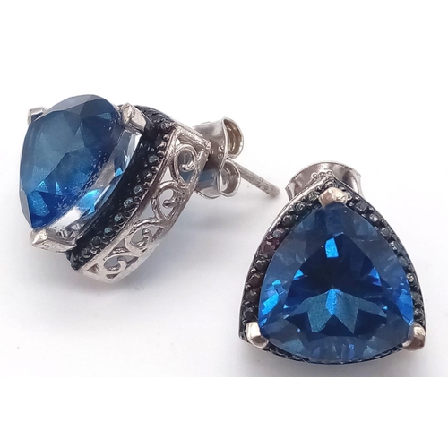 1644 - A Pair Of 925 Silver Blue Glass Earrings. Total Weight 5.93g